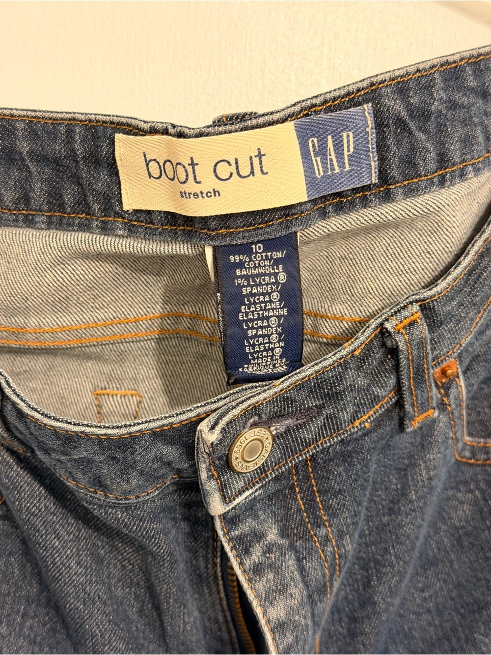 GAP Women's Indigo Bootcut Jeans - Picture 3 of 4